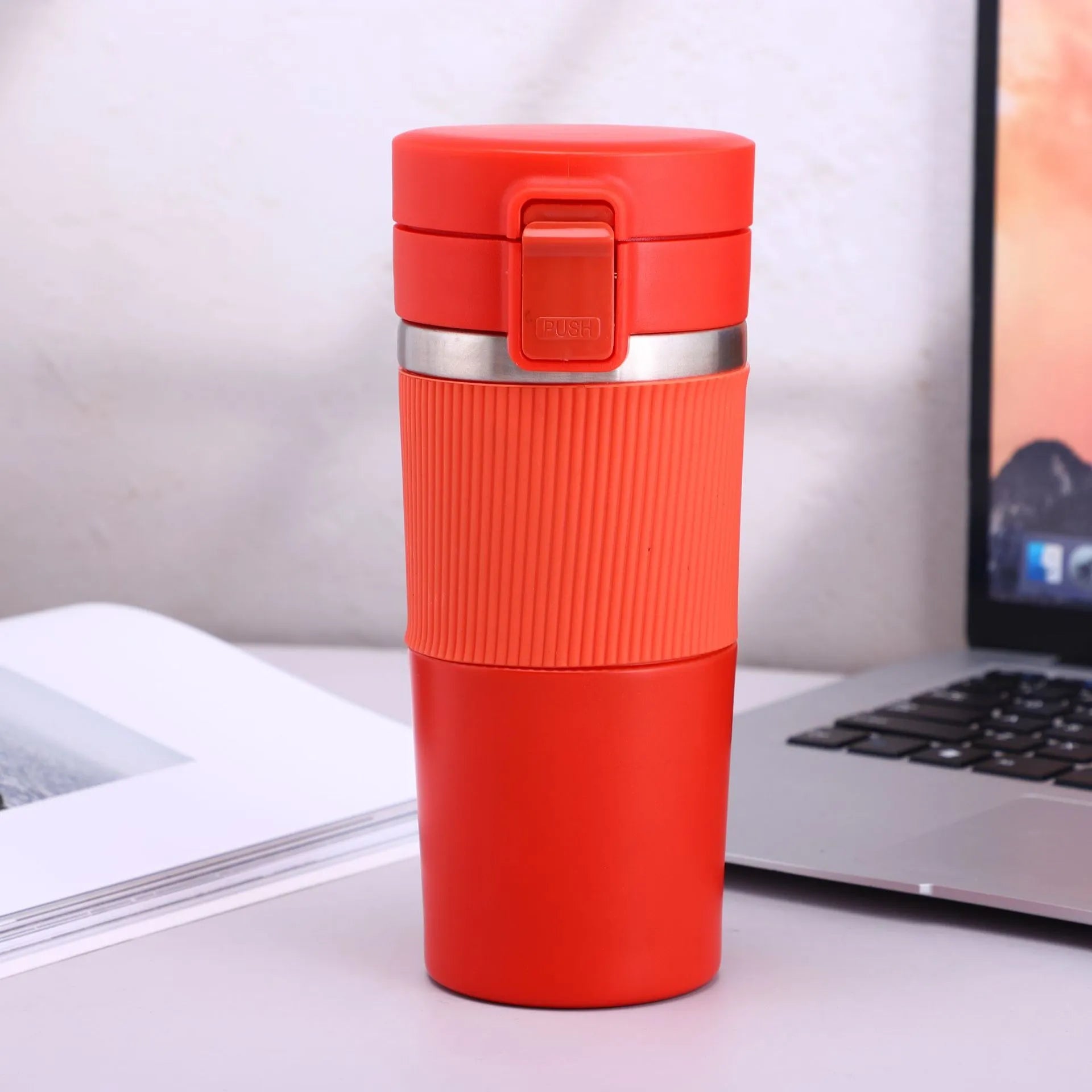 304 stainless steel vacuum portable vehicle-mounted water cup 430ml in gray with modern simplicity design
