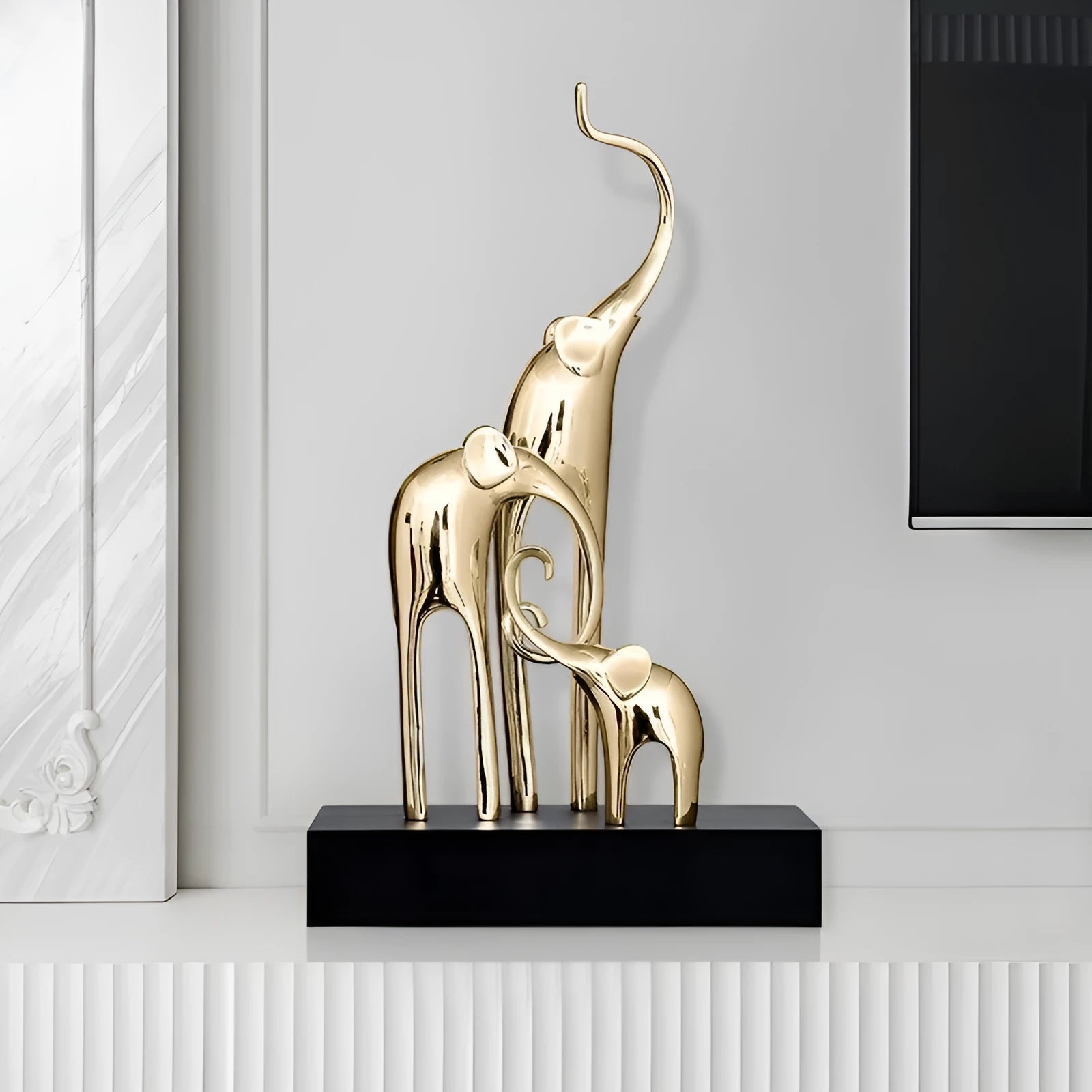 European style resin elephant decorative ornament in bright gold, rose gold, silver, or retro colour finish.