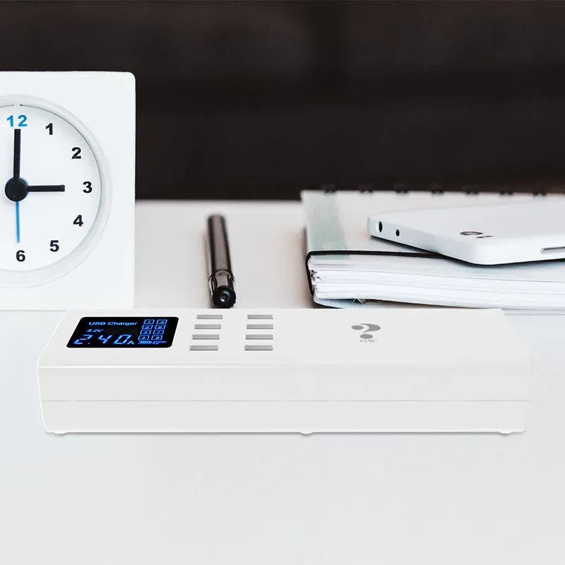 Smart multi-port USB charger in ceramic white, 220x67x39mm, with indication light and 1.5m cable