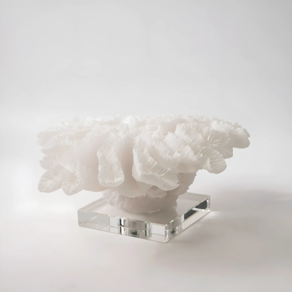Nordic modern light luxury resin coral ornament, white colour, 34x31x15cm, on a wooden desk