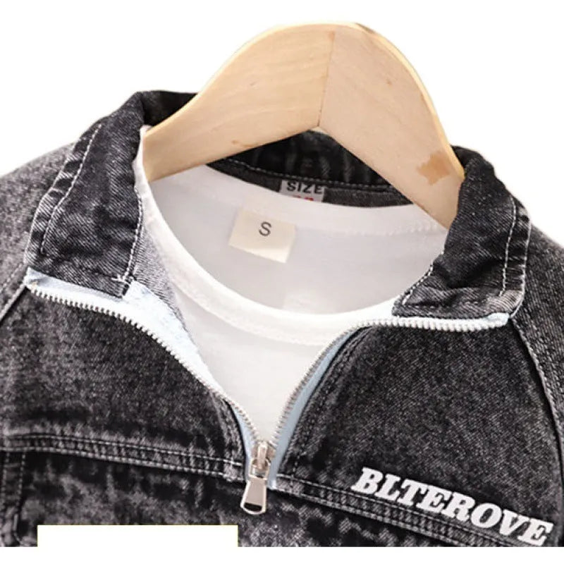 Boys' black denim two-piece suit set with long sleeves in Korean style