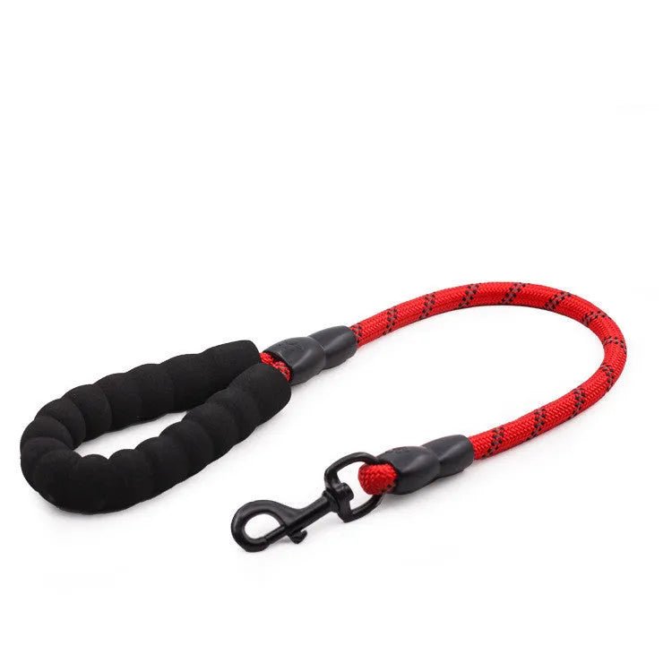 Retractable nylon dog lead with reflective lanyard in red for large breeds