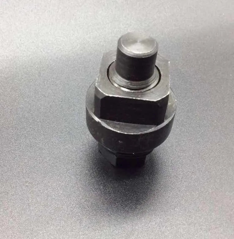 Aodi T40058 crankshaft rotating sleeve and timing tool adapter for engine service.