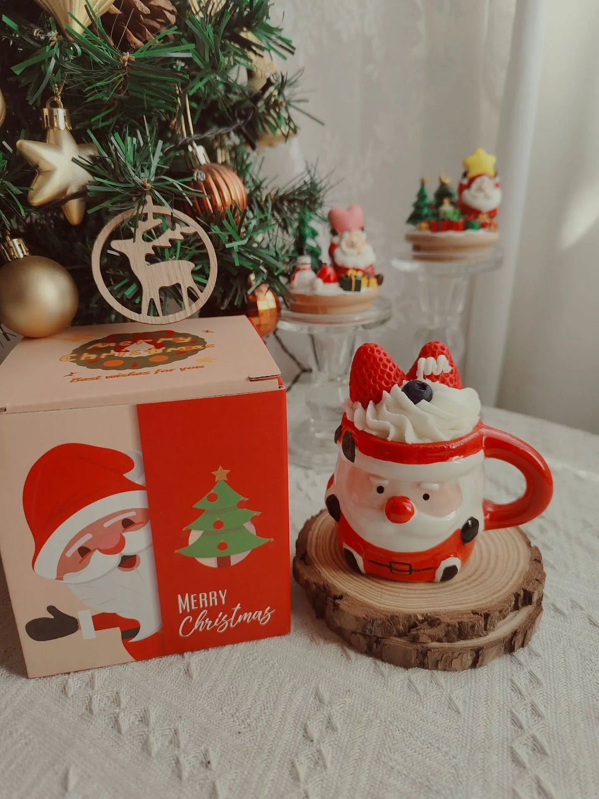 Santa Claus ceramic cup aromatherapy candle in soy wax, 10 x 7 x 10.5 cm, Christmas gift box, four festive styles