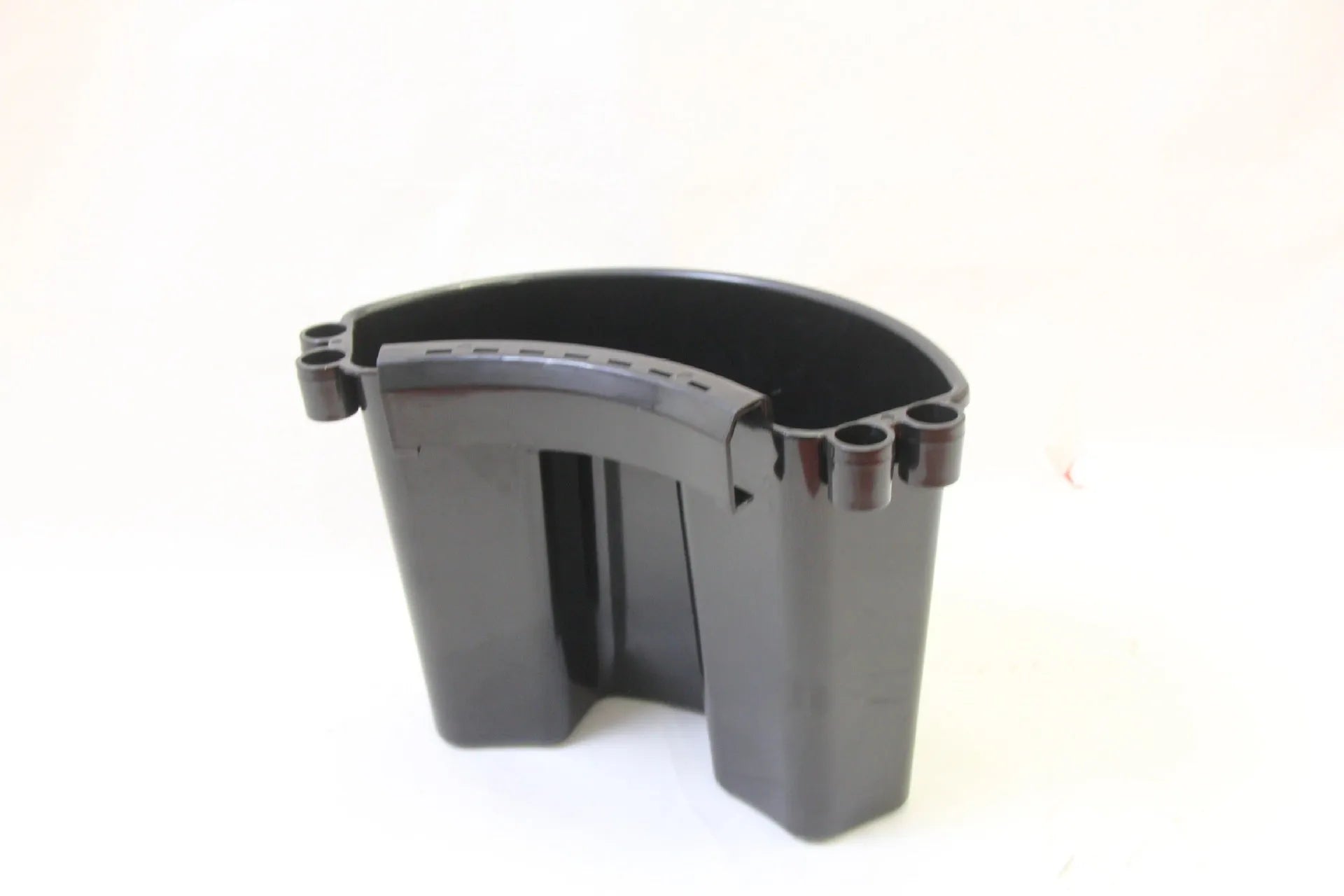 PP plastic car washing bucket in red colour for vehicle cleaning