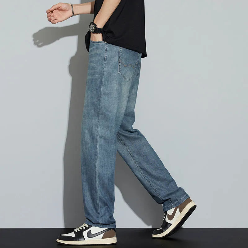 Cool-feeling ice silk jeans for men in vintage blue, denim fabric with slight stretch