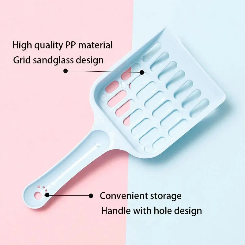 Plastic cat litter scoop in blue colour showing measurements of 20cm length and 9cm width