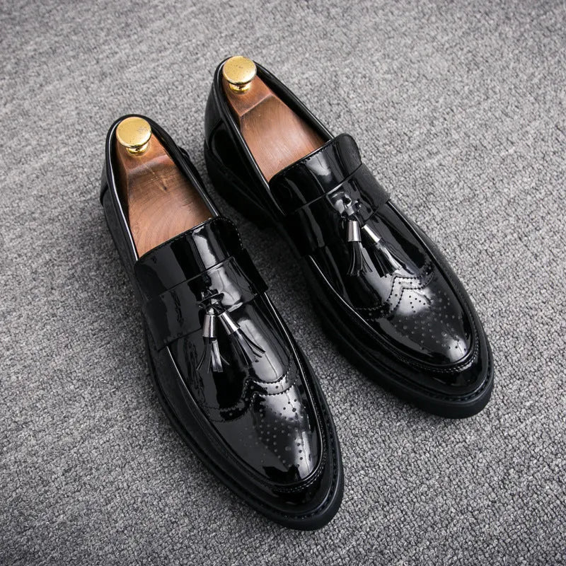 Men's British style casual shoes, microfiber upper, round toe, solid colour, sizes 37 to 45