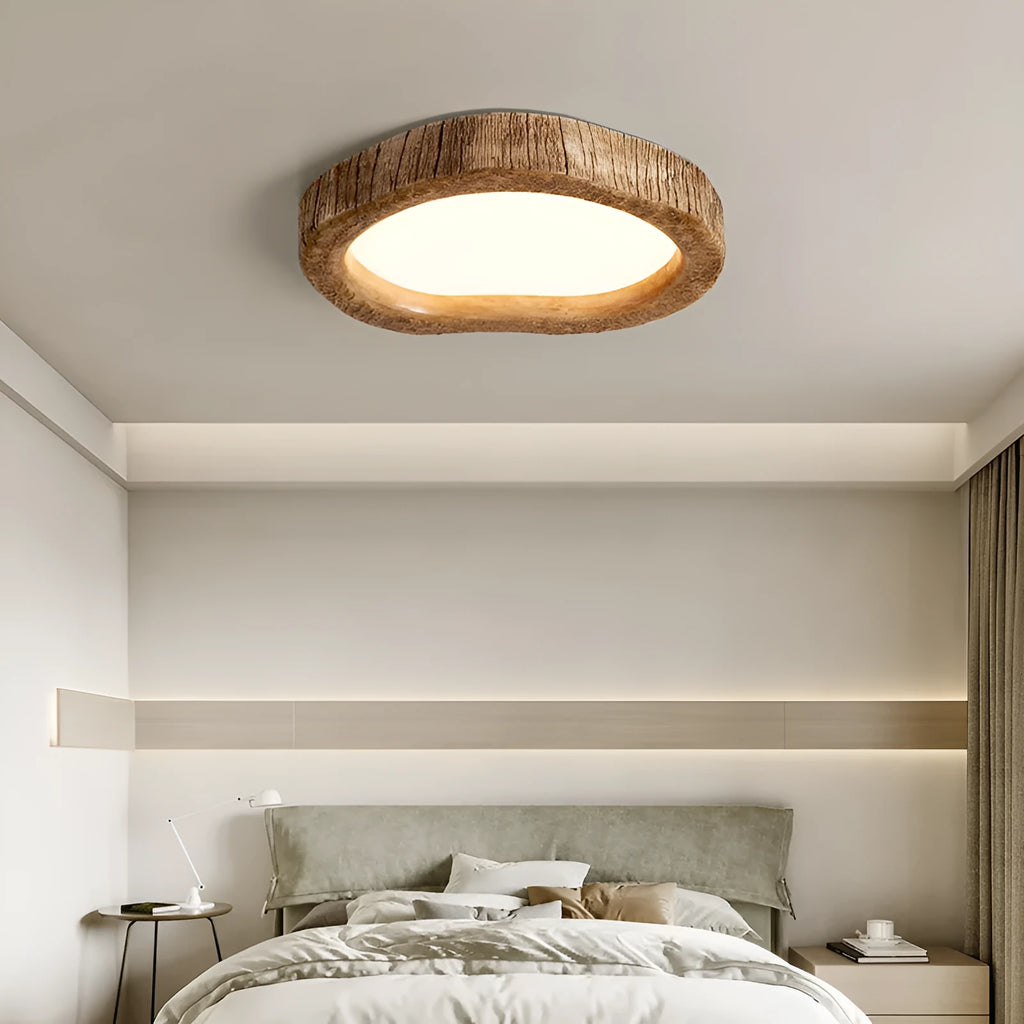 Round wood grain finish ceiling lamp in new Chinese style for bedroom lighting.