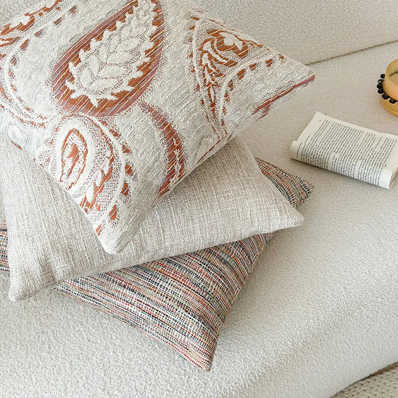American-style jacquard sofa cushion cover with yarn-dyed paisley floral pattern in amber colour