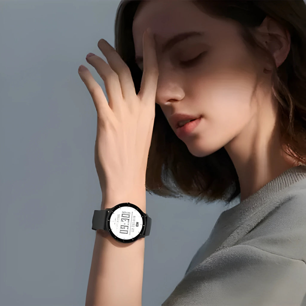 Call ZL02PRO Smart Watch in black with AMOLED screen and touch button on wrist showing heart rate monitoring