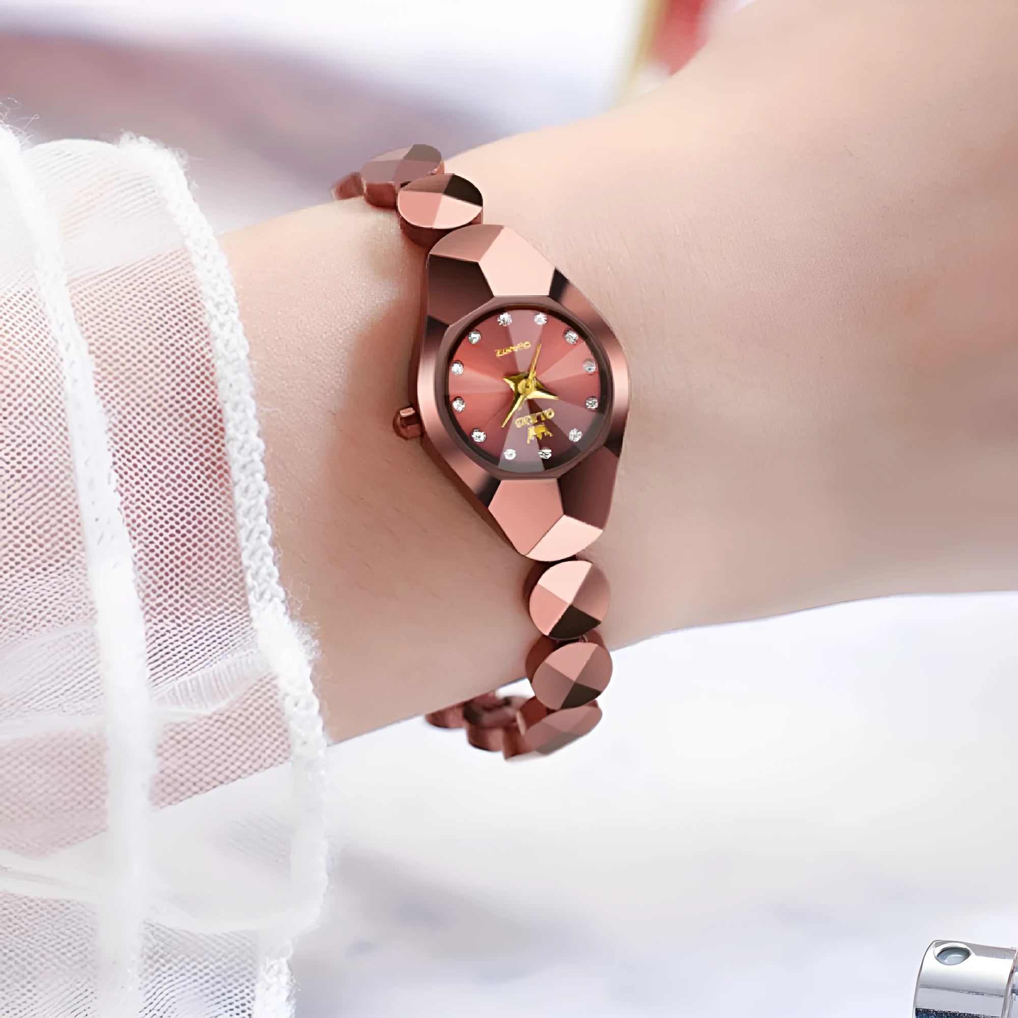 Rose gold plated ceramic tungsten steel quartz watch with diamond inlay, 20mm case diameter, 8mm chain width