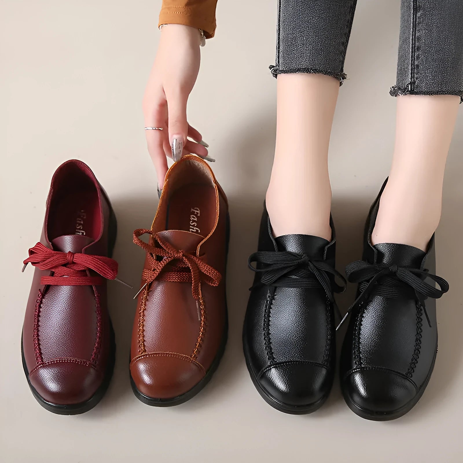 Women's work shoes in colour 6018 Black with round toe, front lacing, and anti-slip sole