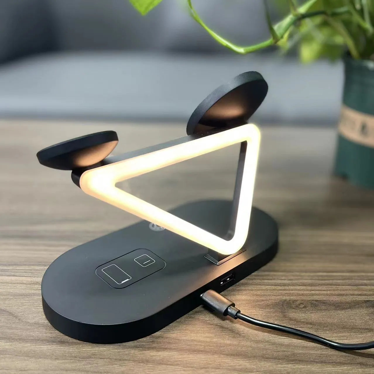 Black 3-in-1 wireless charger with magnetic suction for phone, Apple Watch and AirPods