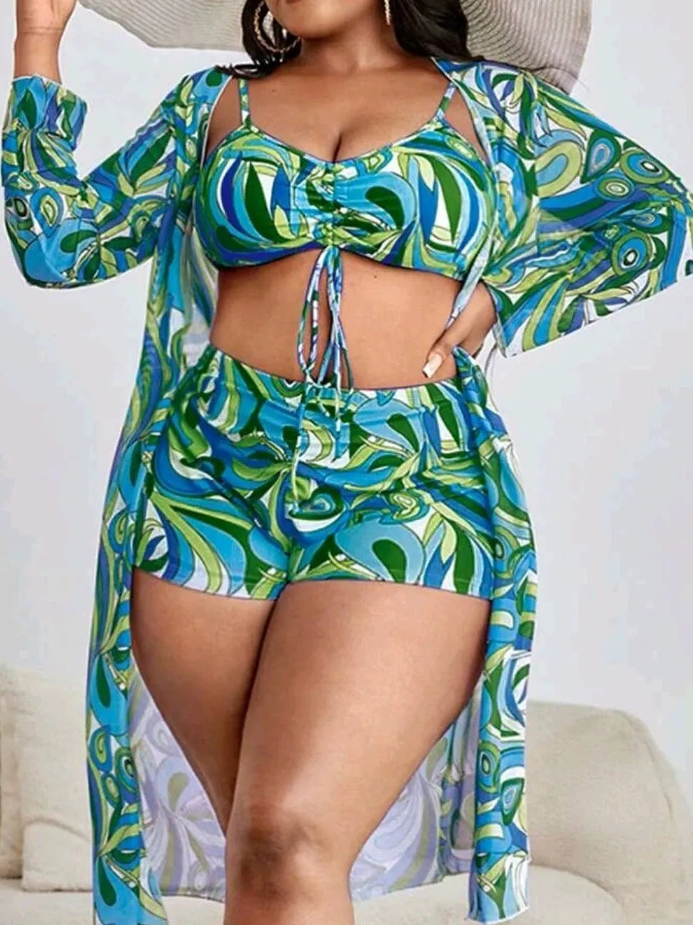 Women's floral patterned bikini three-piece set with cardigan in extended sizes