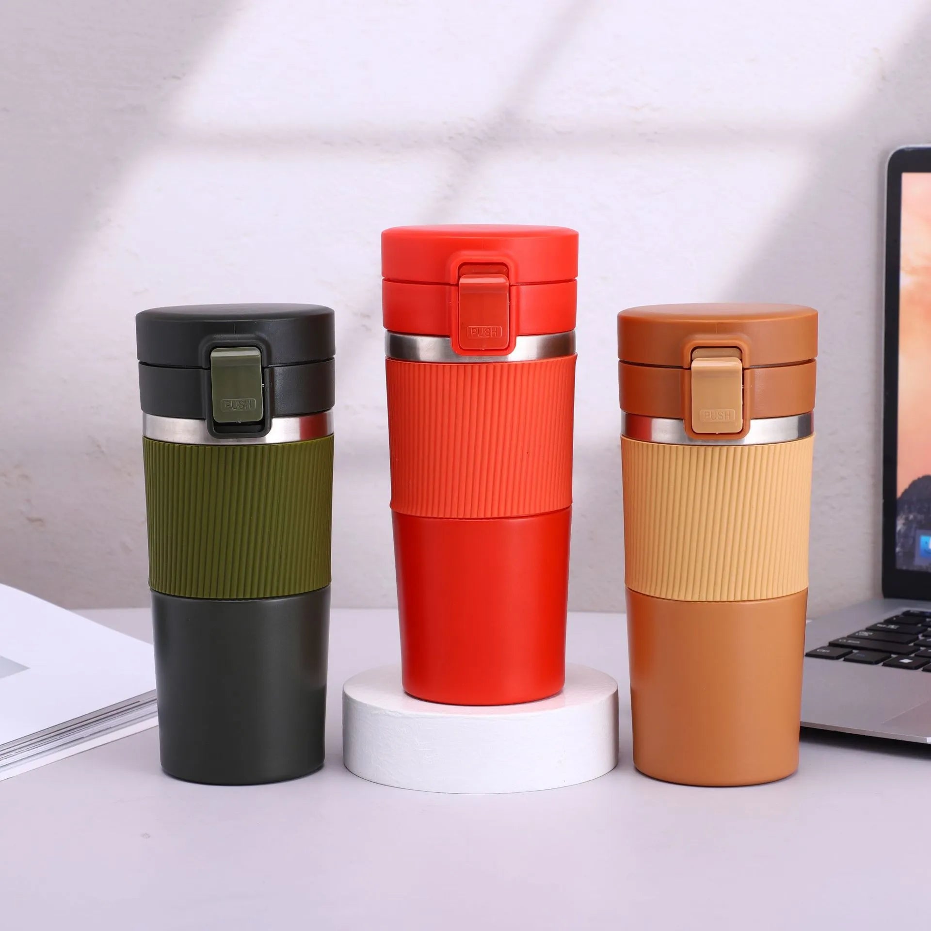 304 stainless steel vacuum portable vehicle-mounted water cup 430ml in gray with modern simplicity design