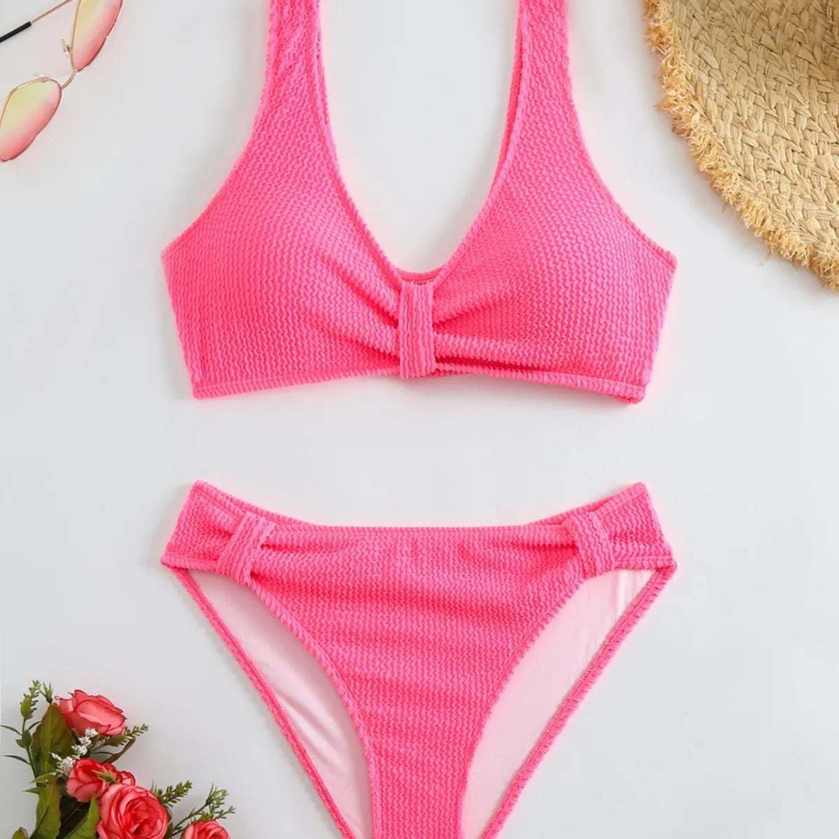 Women's solid colour two-piece bikini swimsuit with polyester fabric, bra and shorts, sizes S to XL