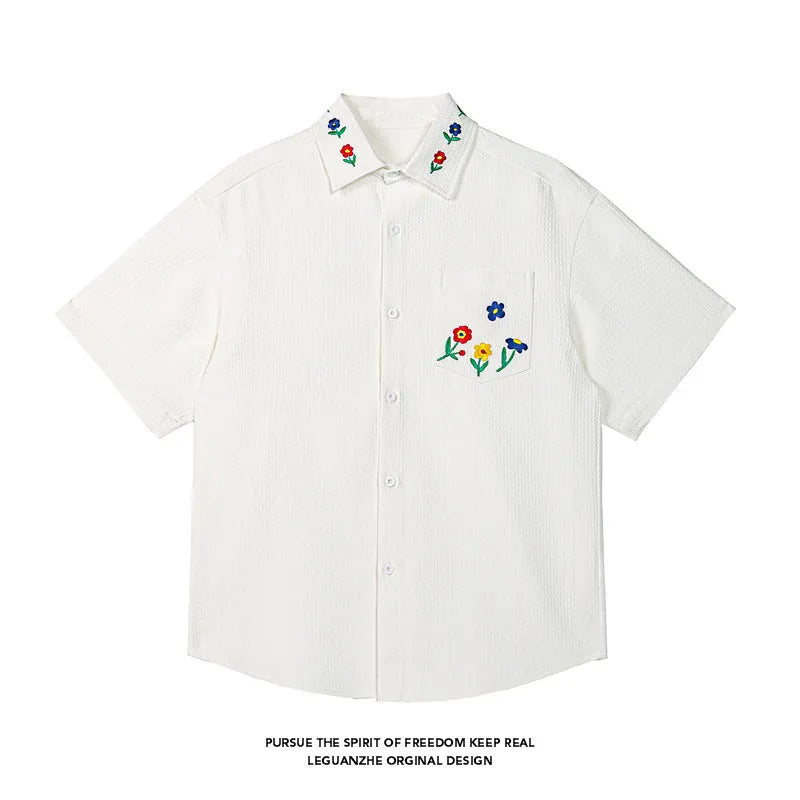 Embroidered short sleeve shirt in black with loose fit, polyester fabric, size M to 5XL