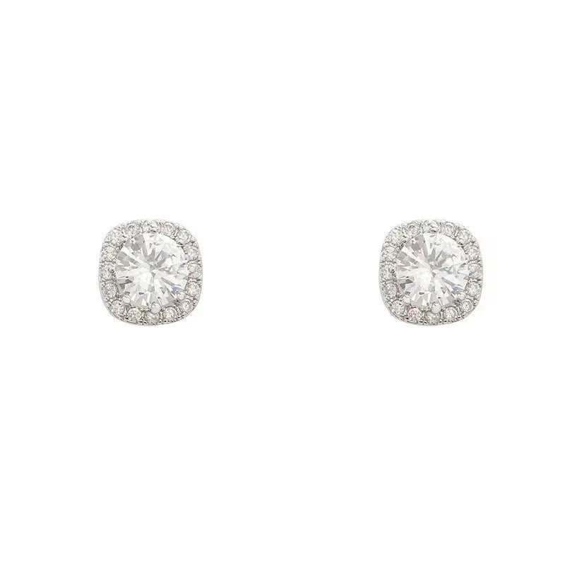 Square geometric diamond earrings for women in silver or gold colour on an alloy base.