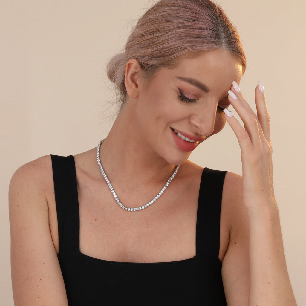 925 sterling silver tennis chain with 4mm cubic zirconia stones, white gold plated, silver colour