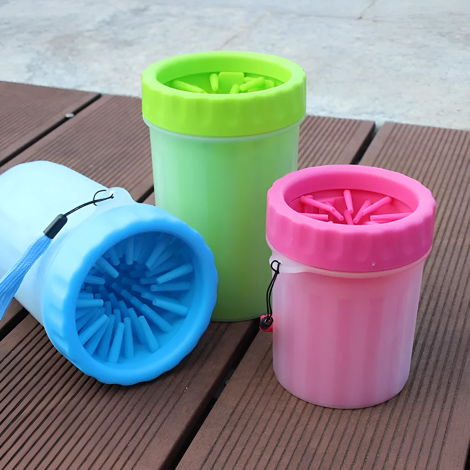 Silicone dog footwash bucket in blue colour for paw cleaning with accessories