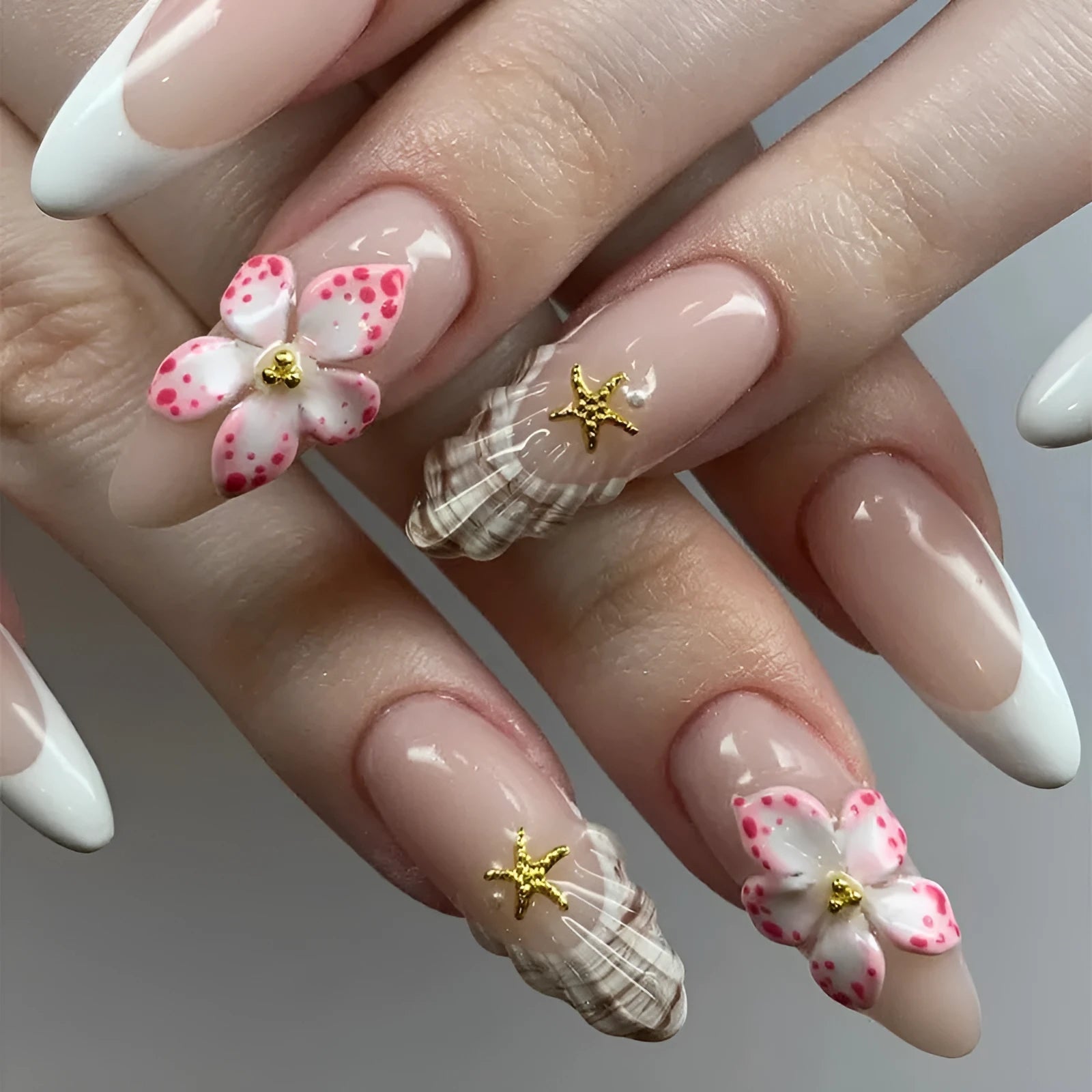 French style artificial false nails with floral rock pattern decoration in simple flowers colour