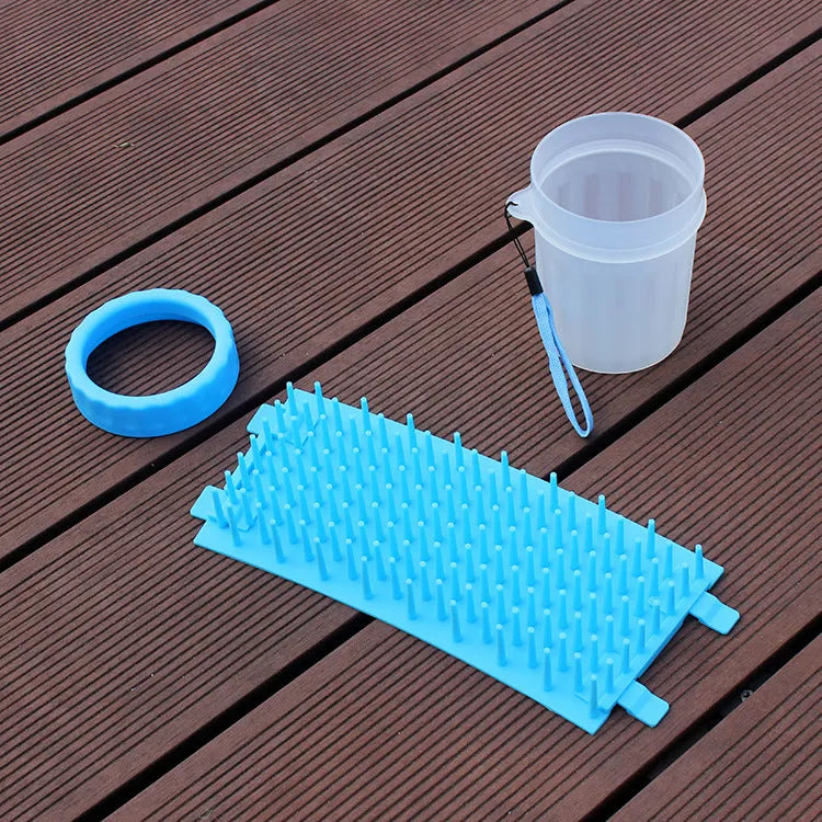 Silicone dog footwash bucket in blue colour for paw cleaning with accessories