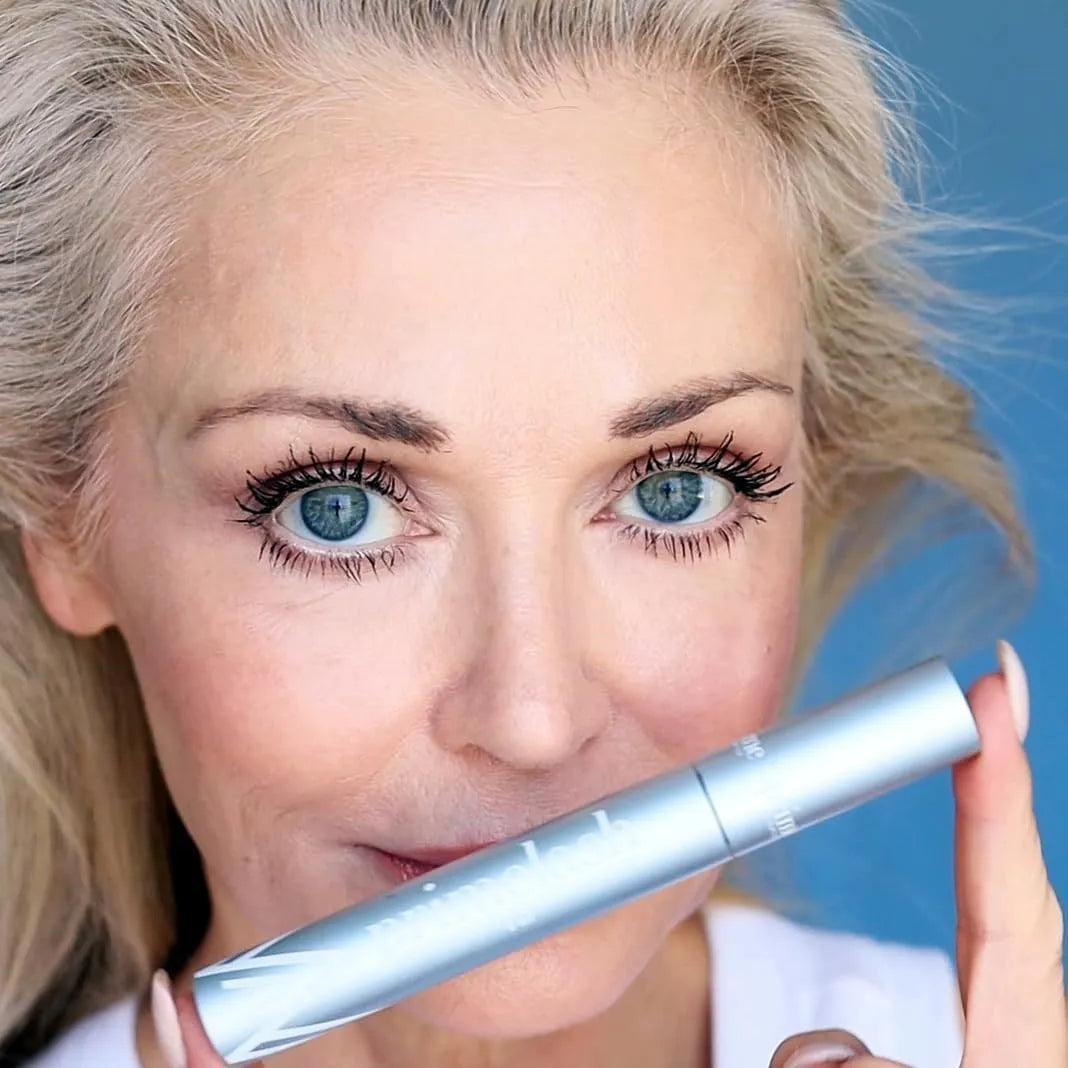 Black eyelash brush comb beauty tool for separating and defining eyelashes