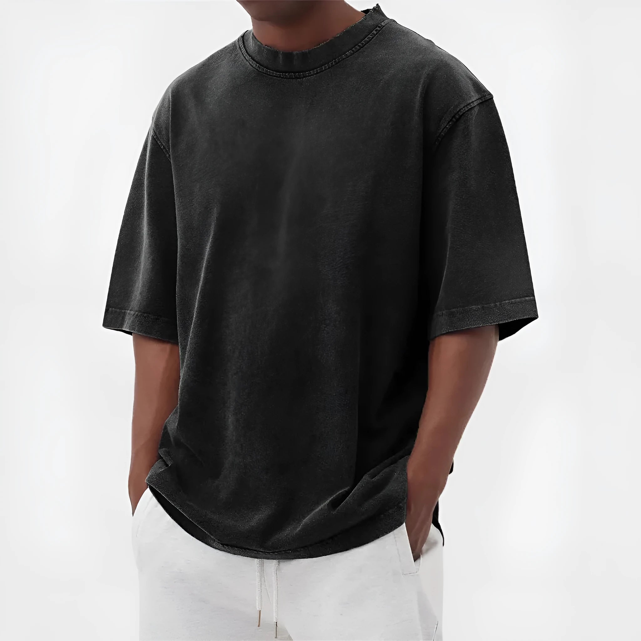 Men's loose-fitting distressed polyester t-shirt in solid colours with half sleeves