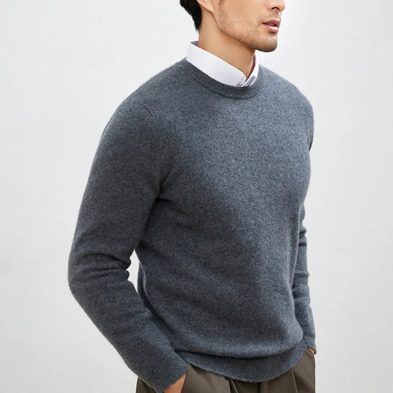Men's long sleeve pullover sweater in solid colour, fine yarn knit, thickened for autumn and winter business casual wear.