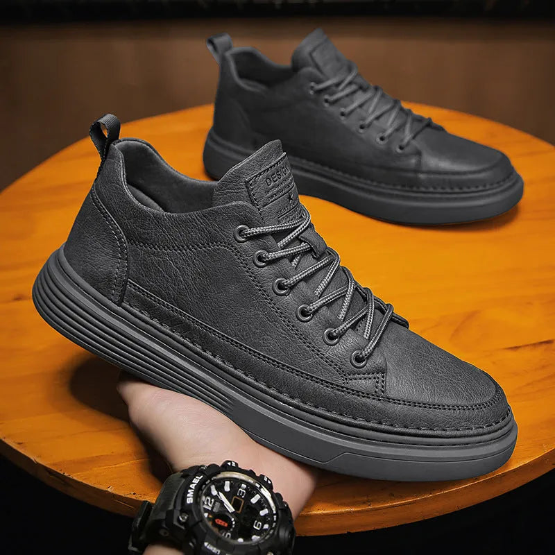 Men's autumn leisure kitchen chef waterproof flat shoes in H13 Black with round head, front lace-up, and rubber sole