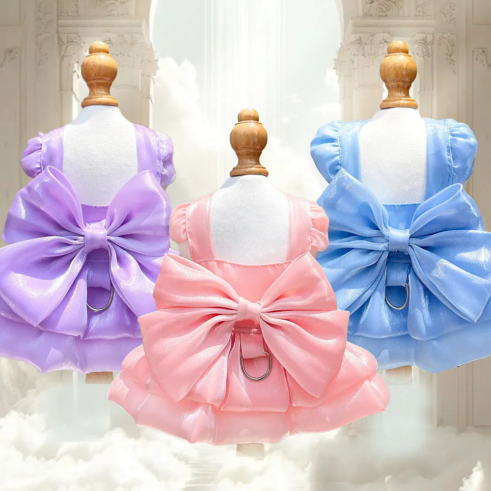 Pet wedding dress in white polyester with five sizes for dogs and cats