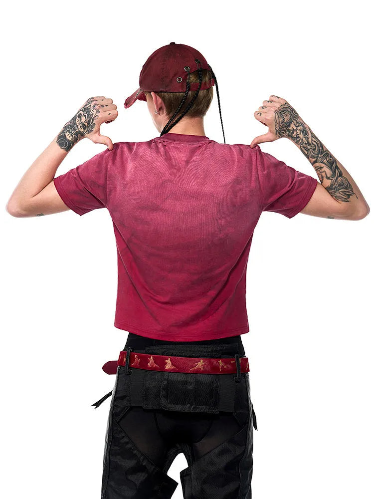 Men's slim-fit red distressed T-shirt with short sleeves and round neck collar