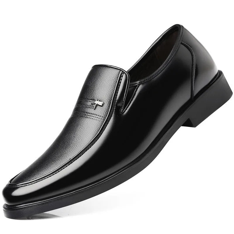 Casual Men's Leather Business Shoes with Soft Bottom, Cowhide Upper, Rubber Sole, Stitching Details, Breathable, Non-Slip, Wear-Resistant, Low Top, Four Seasons Style, Black or Brown, Sizes 37-48