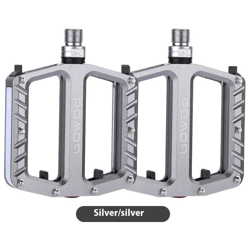 Aluminium bicycle pedals with integrated LED lighting in five colour options
