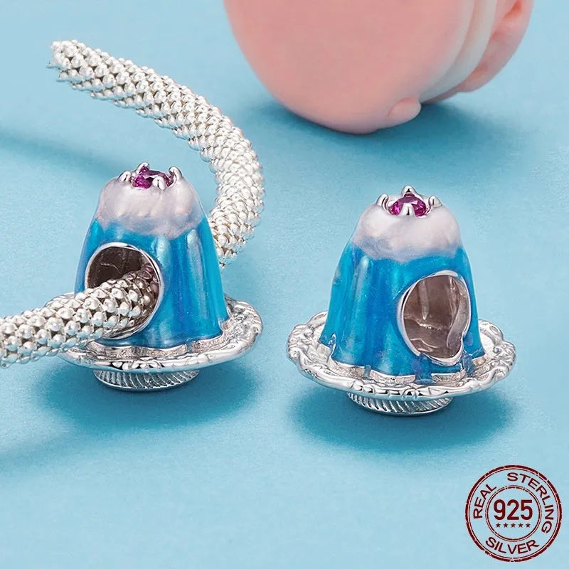 S925 sterling silver dripping pudding bead, 1.2x1.3cm, with 0.45cm aperture on white background