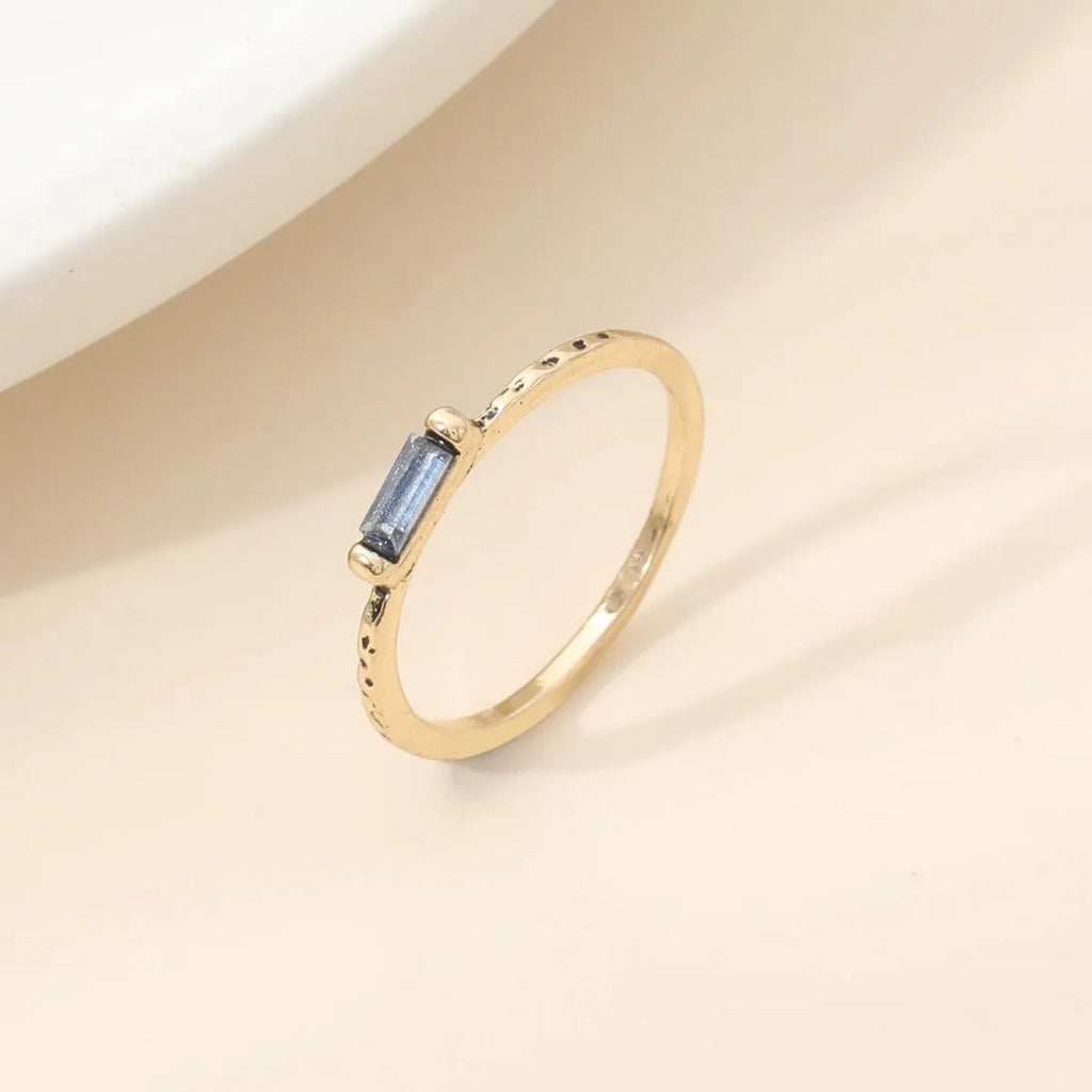 18K gold electroplated ring with square white cubic zirconia stone on geometric zinc alloy band, unisex sizing No 6-10