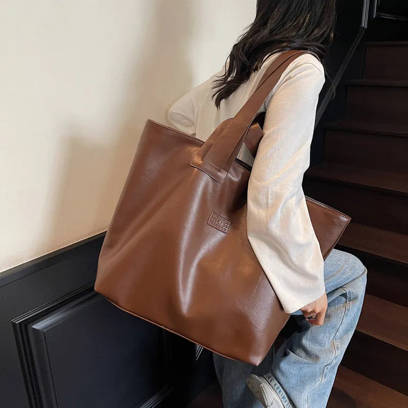 Advanced Texture Lightweight Travel Bag casual shoulder bag PU double connector street trend style