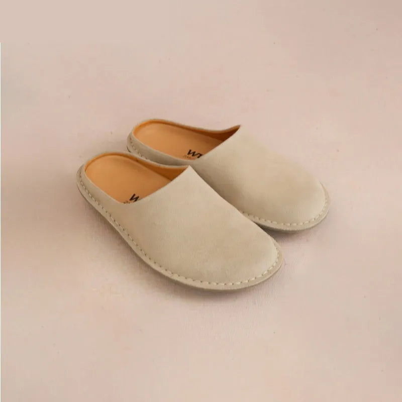 Soft soled cowhide leather lazy toe slippers in yellow and white for outdoor wear