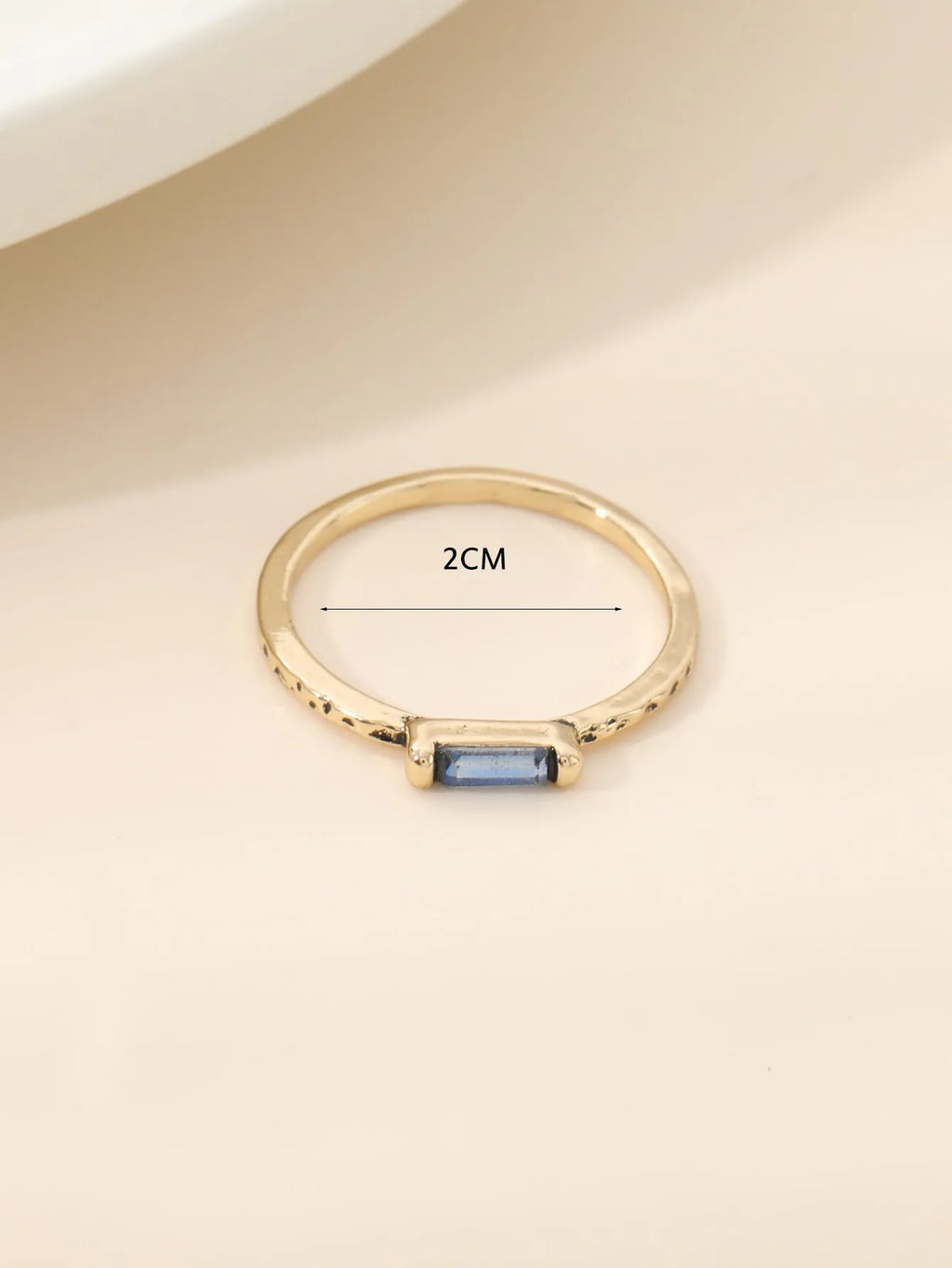 18K gold electroplated ring with square white cubic zirconia stone on geometric zinc alloy band, unisex sizing No 6-10