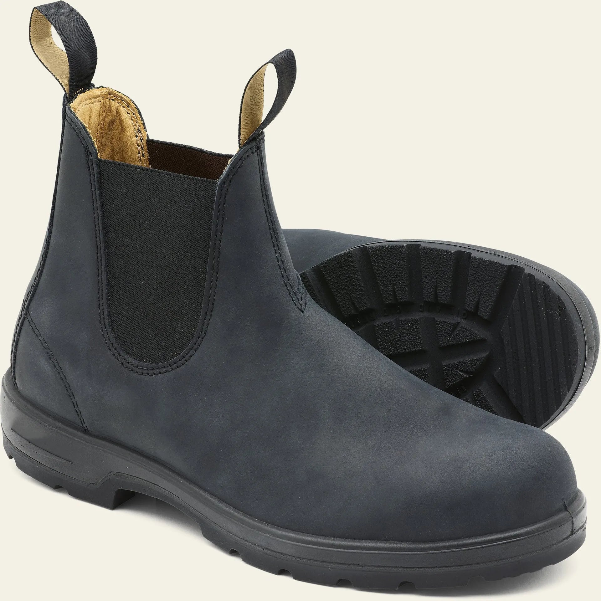 A pair of vintage-style unisex black Chelsea boots with a frosted artificial PU upper and a beef tendon sole.