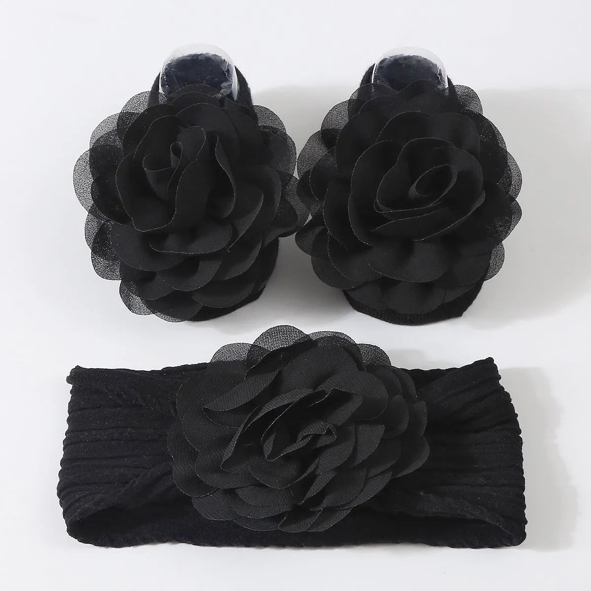 Baby hair band and socks set in nylon with flower-lifting design, available in multiple colours